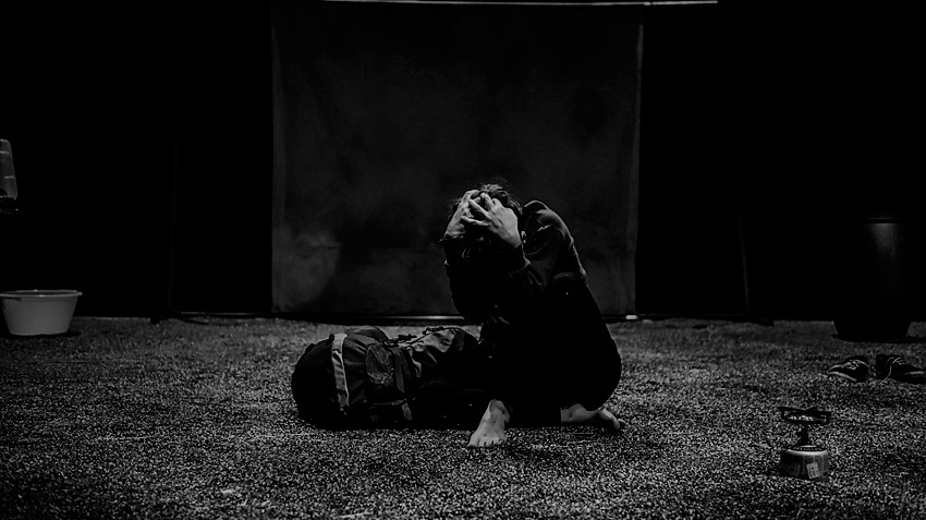 Escensa de una de las obras del ciclo "Teatro y Derechos Humanos" en el teatro Fernán Gómez